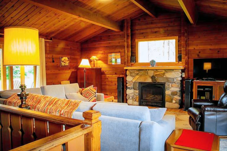 Cabin  Clearwater