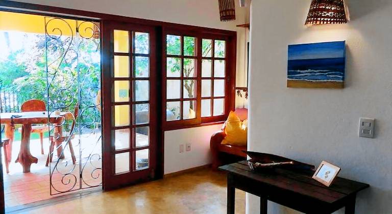Garden apartment on the Orla with view of river and lighthouse — photo 3