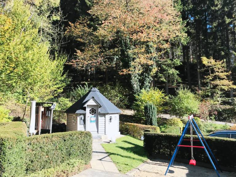 Vacation home with sauna, barbecue & terrace | Mountain view — photo 4