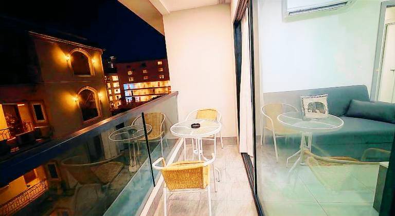 Pattaya Modern 2BR Condo Rooftop Swimming Pool Pratumnak — photo 4