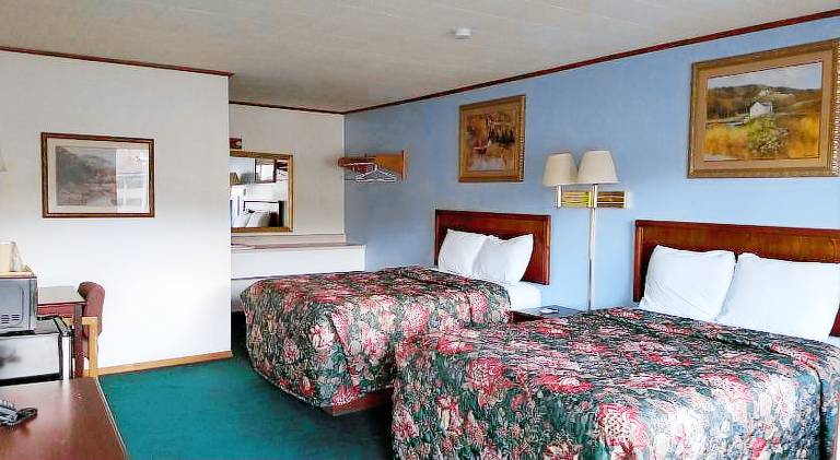 A Sapphire Inn — photo 4