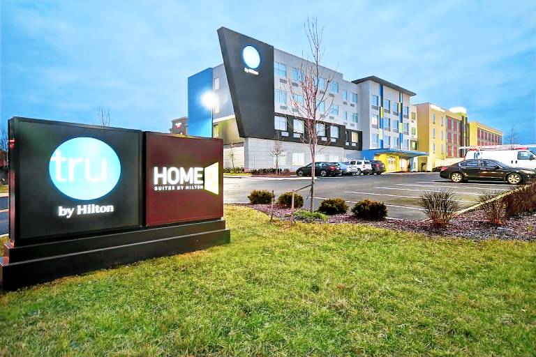 Tru by Hilton Smyrna Nashville — photo 4