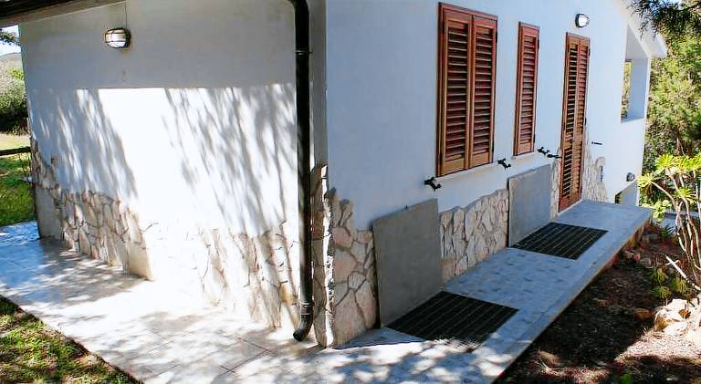 Villa with 2 rooms for 4 persons in Sant'Antioco