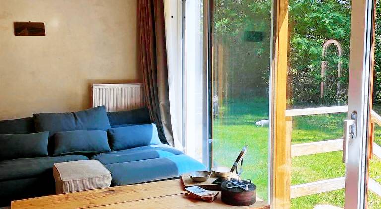 Nice lodge with barbeque, patio & yard | Good for workation | Pets allowed — photo 2