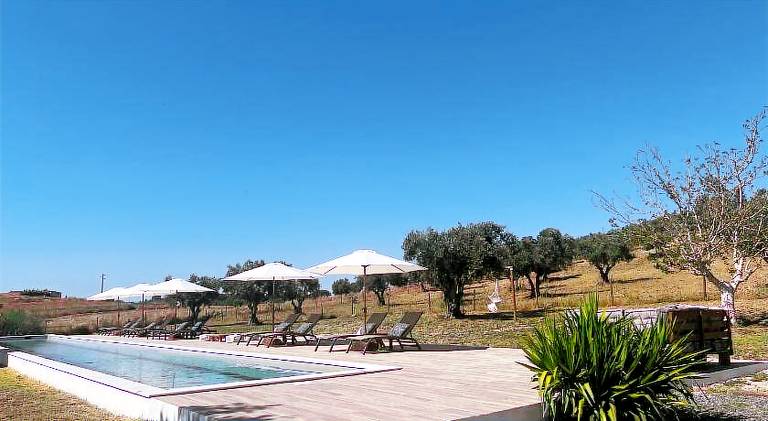 Farm with yard, patio & pool | Pets allowed in Beja