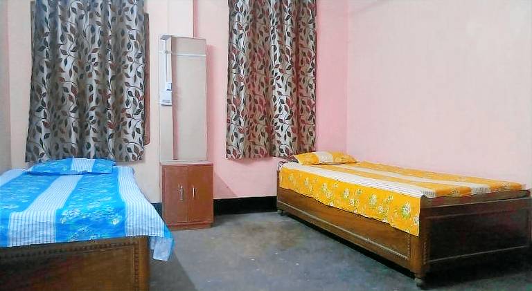 Family-oriented nice vacation home with patio | Pets are welcome in Guwahati