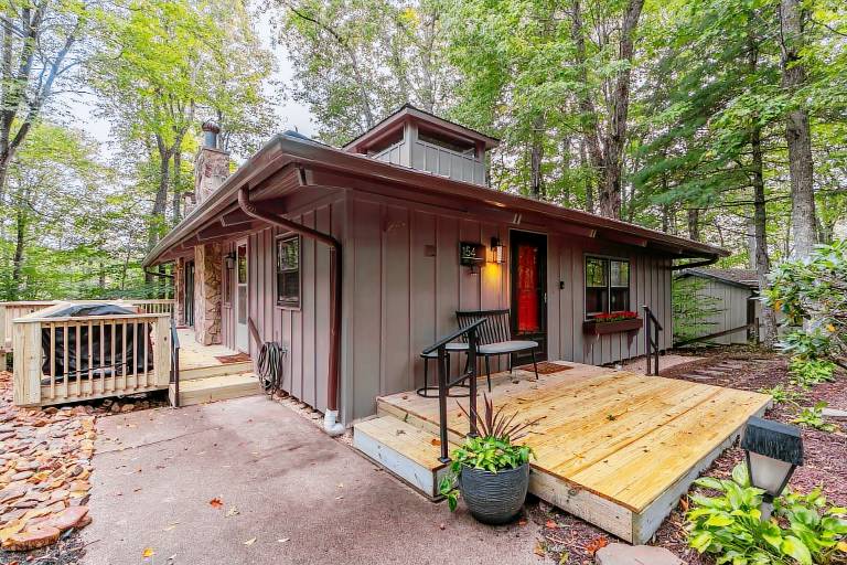 Cabin Linville