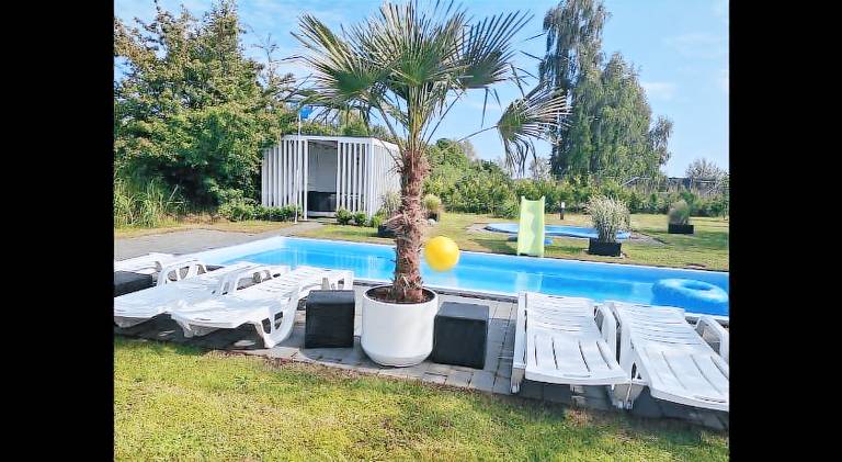 Domki Black Pearl Mielno basen sauna jacuzzi in Koszalin