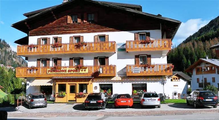 Albergo Pensione Sport in Livinallongo del Col di Lana
