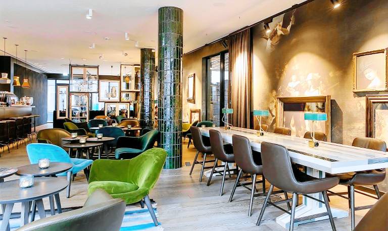 Motel One Amsterdam-Waterlooplein — photo 5