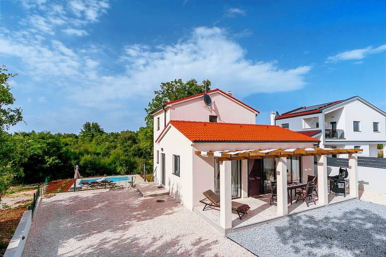 Vila  Čabrunići