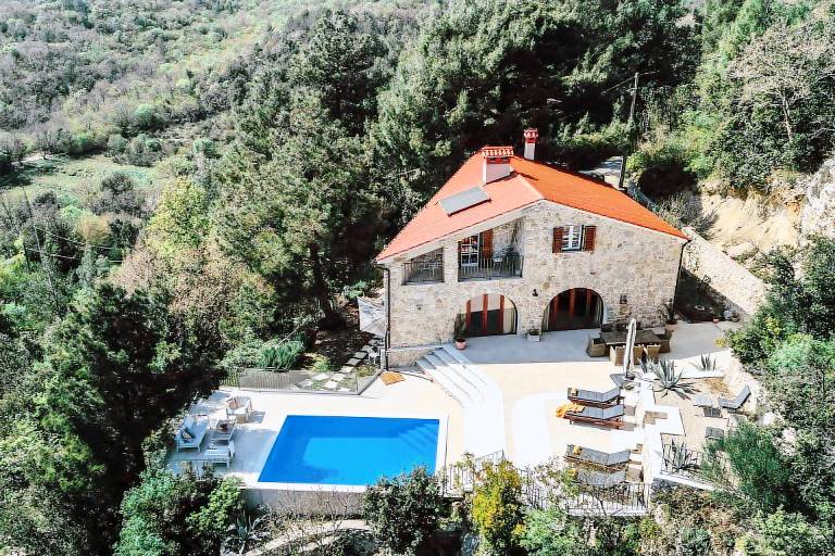Fully equipped villa with private pool, grill & terrace | Panoramic view | Dogs allowed — photo 5