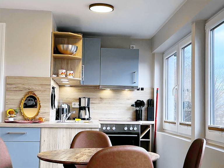 Retro Stübchen nahe Sandstrand in Grömitz mit Balkon und Retro-Charme — photo 3