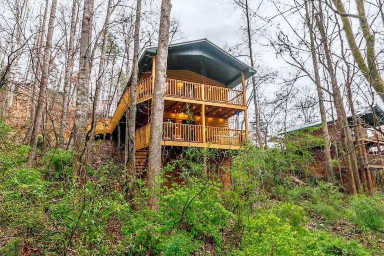 A Little Bit of Country by Beyond Expectations in Pigeon Forge, TN