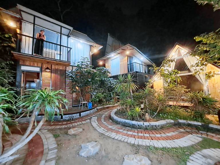 Ample chalet with barbeque & garden | Dogs allowed in Ha Long