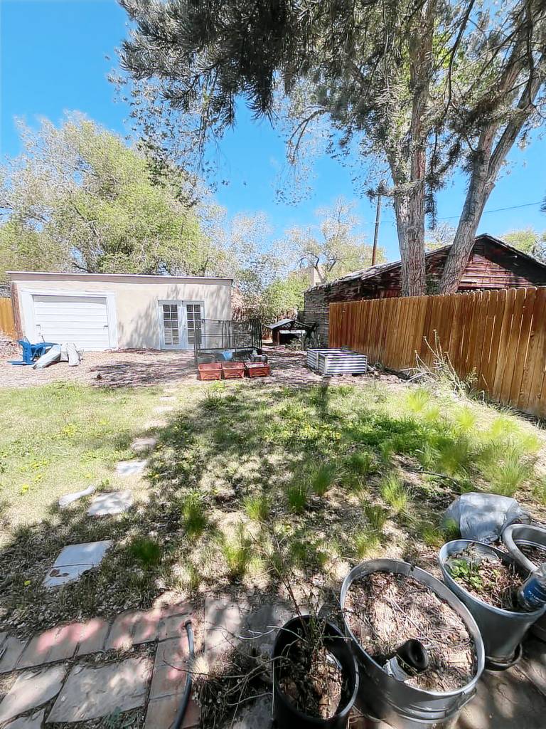 Charming vacation home with garden, pool & terrace | Pets are welcome — photo 5