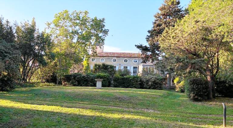 House with garden, barbecue & private pool | Good for workation in Villeneuve-les-Beziers