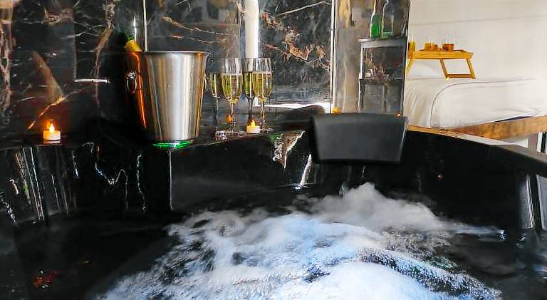 Rental apartment with jacuzzi — photo 5