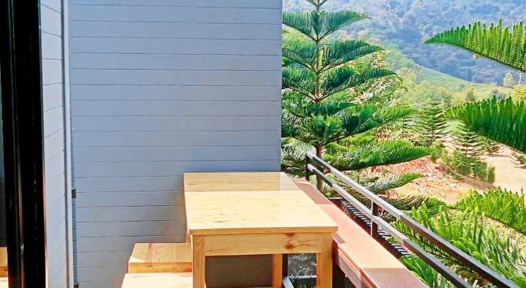 Chalet with garden & patio | Dogs allowed — photo 3