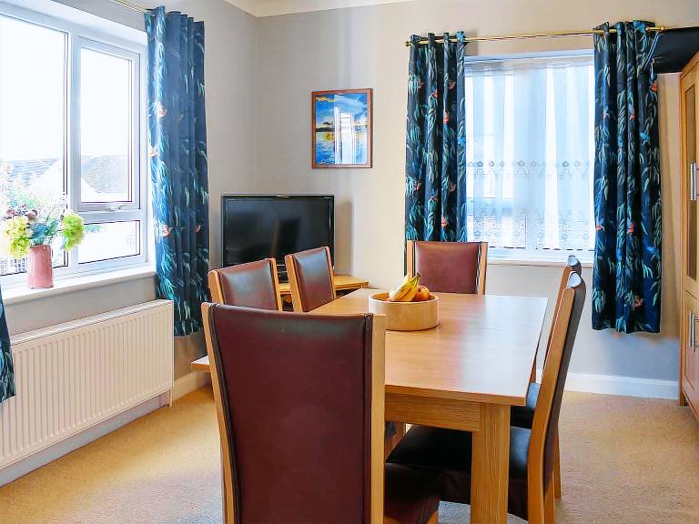 Children-friendly cottage with garden | Water view | Pets allowed — photo 4