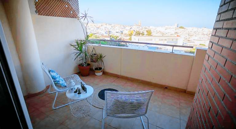 Apartment with terrace — photo 5