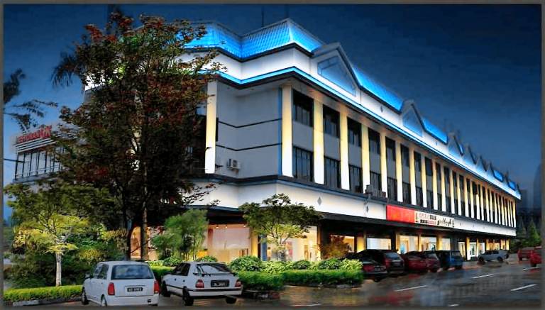 Grand City Hotel