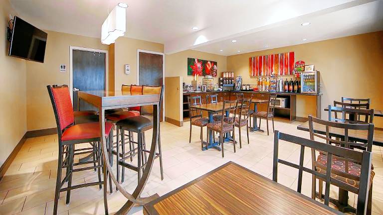 Best Western Fallon Inn & Suites — photo 4