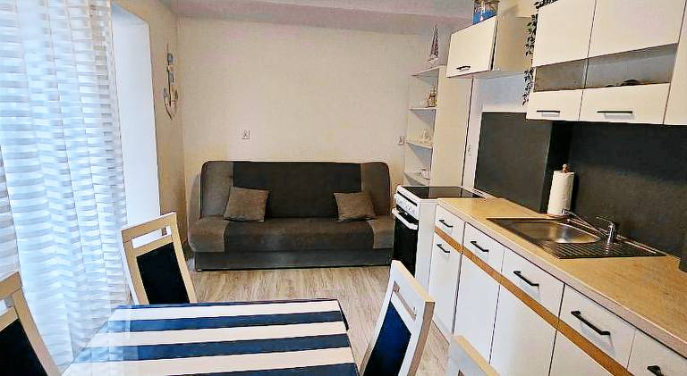 Rental apartment with 1 room for 6 persons — photo 3