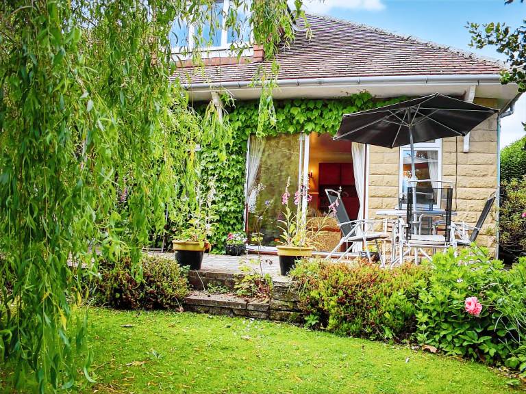Cottage Pickering