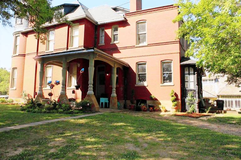 Johnstone Mansion in Keokuk, IA