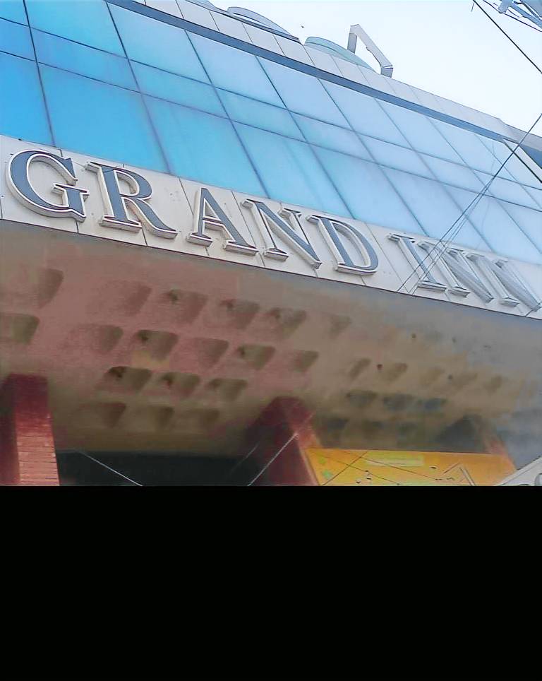 Hotel Grand Inn