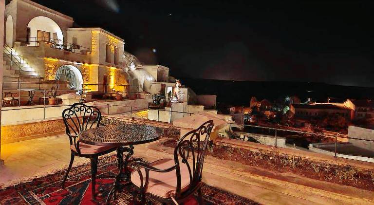 Phocas Cave Suites — photo 3