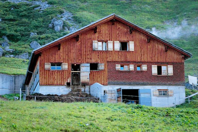 Family-friendly holiday apartment with pool, garden & sauna | Lake view | Close to the ski | Suitable for remote work | Pets allowed — photo 3