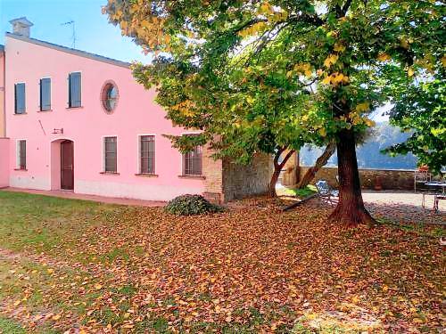 Farmhouse  Volta Mantovana