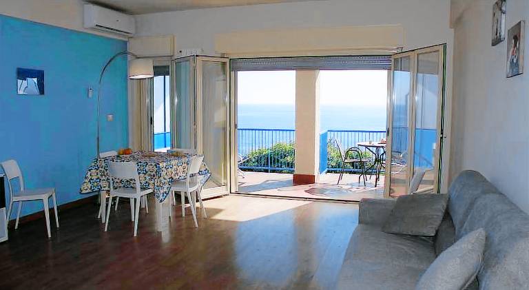 Apartment | Pets are welcome in Aci Castello