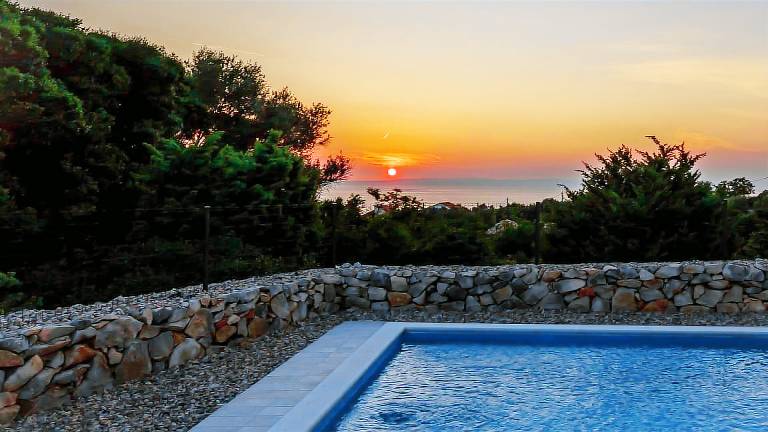 Villa with terrace, grill & private pool — photo 2