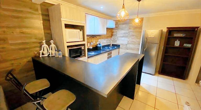 Nice vacation home with pool | Close to the beach | Dogs allowed — photo 3
