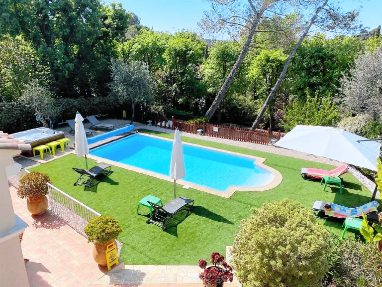 Villa Bois Dore in Valbonne