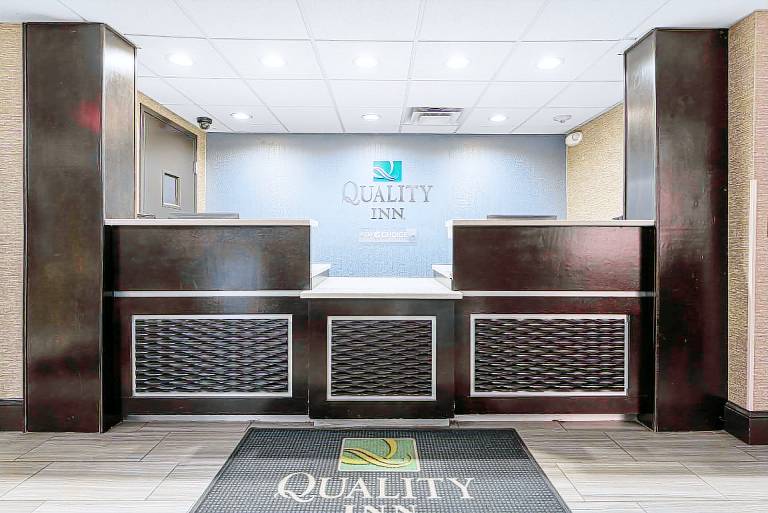 Quality Inn Asheville Downtown Tunnel Rd — photo 5