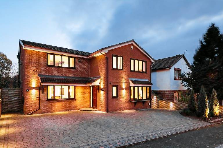 Leilighet  Wythenshawe