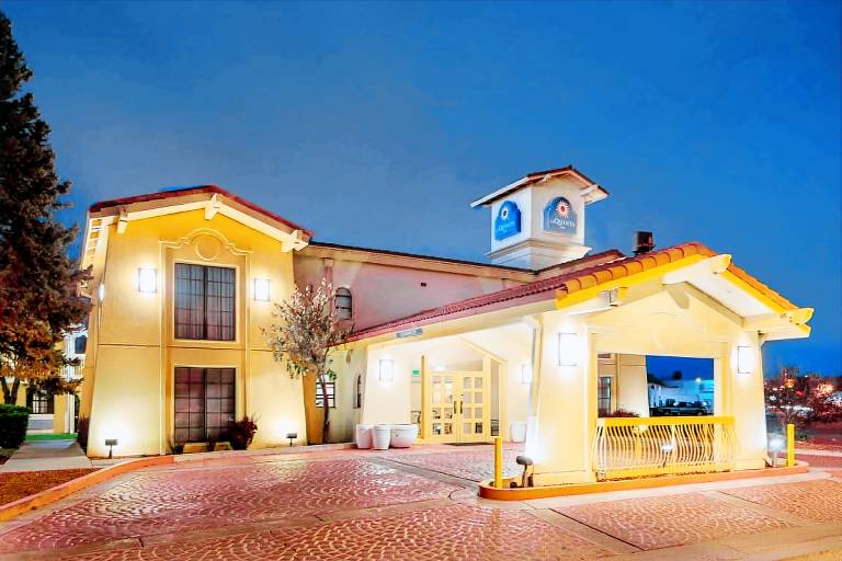 La Quinta Inn by Wyndham Farmington — photo 2