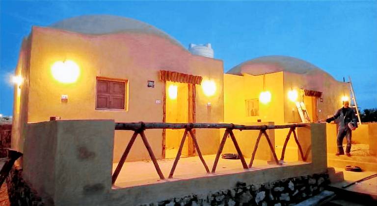 House with pool in Siwa