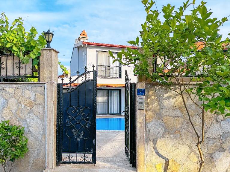 Villa Talia – Sheltered Private Pool Villa, 300 m from the Sea — photo 5