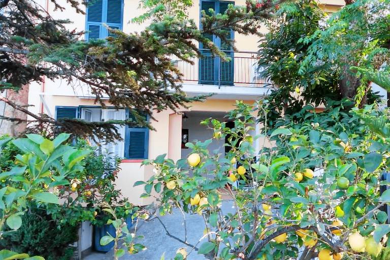 Privatzimmer Diano San Pietro