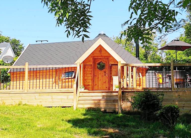 Cabin Ludchurch