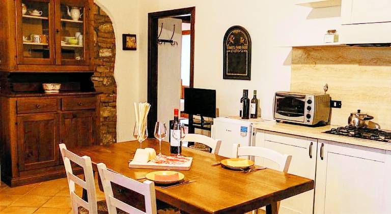 Farm with BBQ, garden & patio | Dogs allowed — photo 4