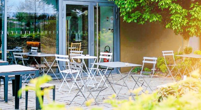 Hotel Akena Reims Bezannes in Tinqueux