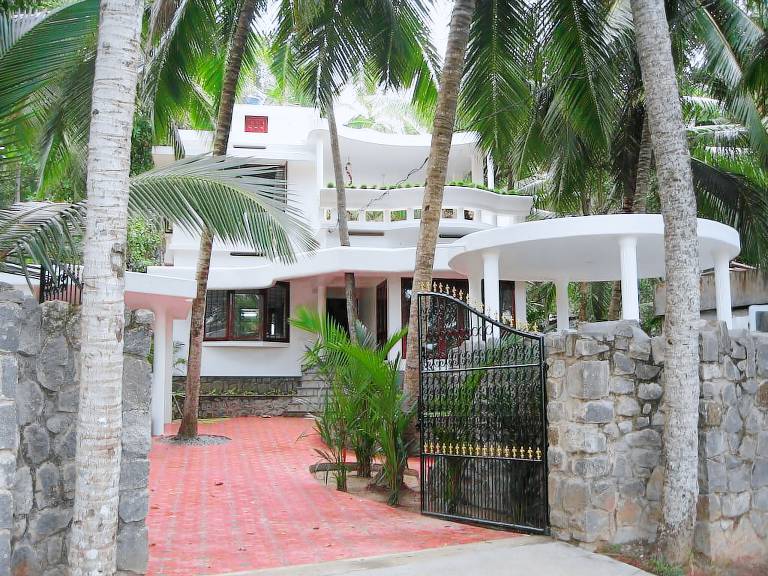 Villa Vizhinjam