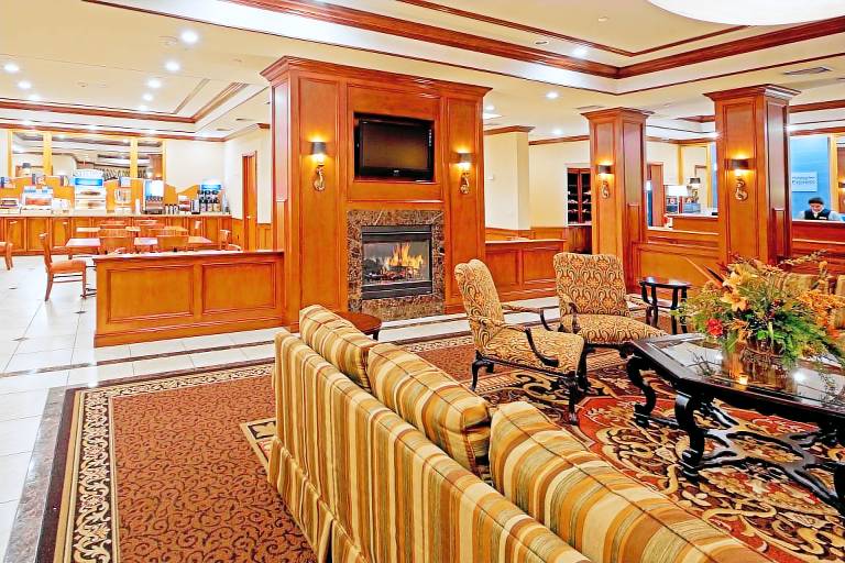Rockville Centre Hotel