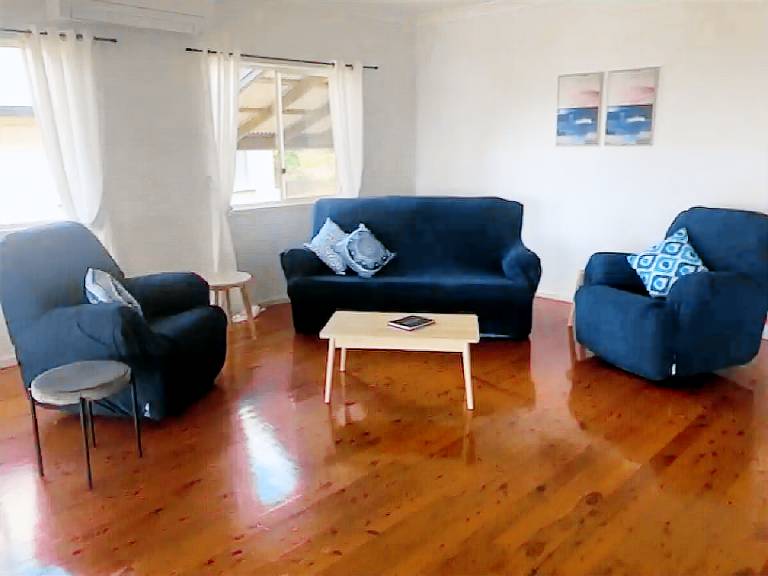 House MacLeay Island